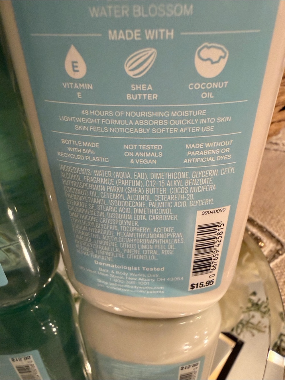 Bath & Body Works Saltwater Breeze Body Wash & Lotion Set - White & Teal - Picture 8 of 9